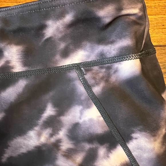 NWT Title Nine Mad Dash 10" Short Napili/Poipu Print Reversible / Medium - Picture 3 of 10